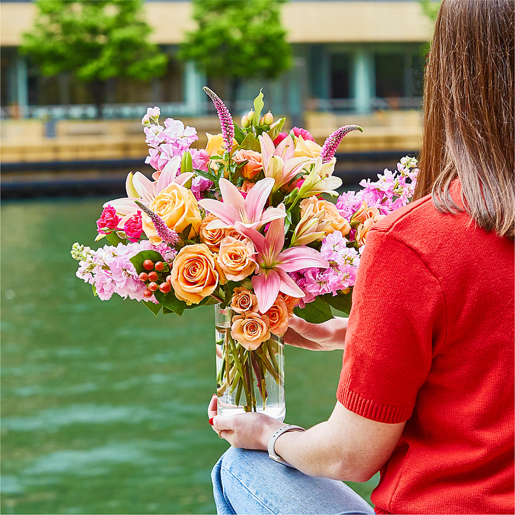 Bisous Bouquet –  Flowers Y Detallitos Analy, Durham NC