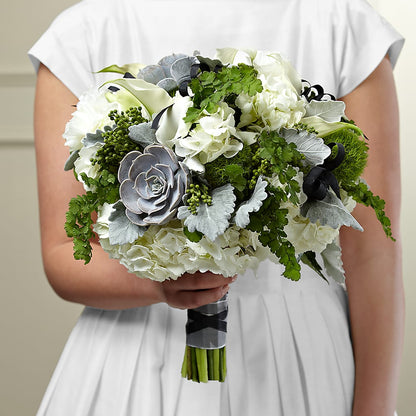 Sweet Innocence Bouquet –  Flowers Y Detallitos Analy, Durham NC