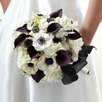 To Have and To Hold Bouquet –  Flowers Y Detallitos Analy, Durham NC