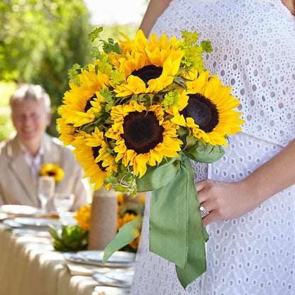 Free Spirit Bouquet –  Flowers Y Detallitos Analy, Durham NC