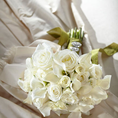 Serene Highness Bouquet –  Flowers Y Detallitos Analy, Durham NC